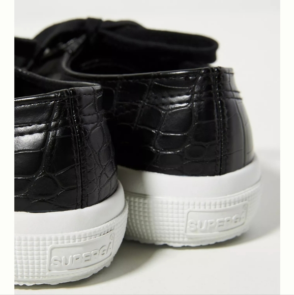 Superga 2750 Embossed faux Crocodile sneakers - black - Picture 4 of 16